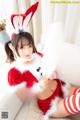 Coser@神楽坂真冬 Vol.028: クイーン 圣诞 (150 photos) P102 No.fdda4d Image No. 139